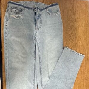 American Eagle Outfitters Light Blue Denim Jeans